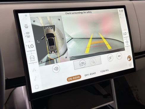 New 2026 Land Rover Range Rover Long Wheelbase SE image 22