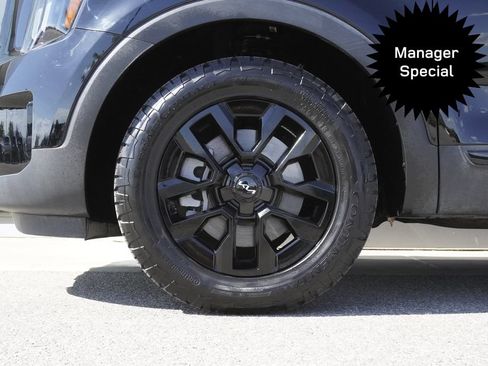 Used 2024 Kia Telluride SX Prestige X-Pro AWD/4WD image 32