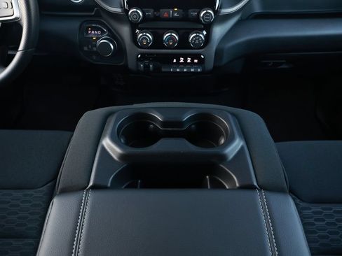 New 2026 RAM 1500 Express AWD/4WD image 26