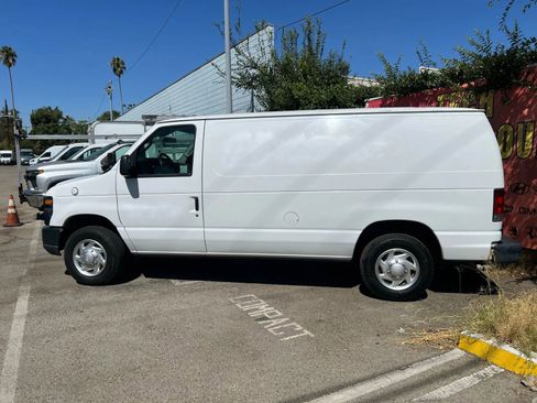 Used 2013 Ford E-150 and Econoline 150 w/ PWR Group image 6