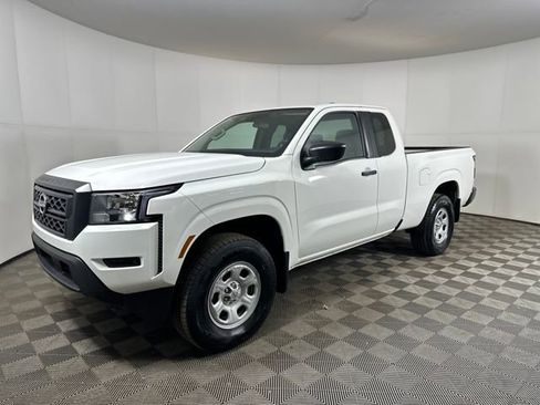 Used 2024 Nissan Frontier S w/ Technology Package image 7