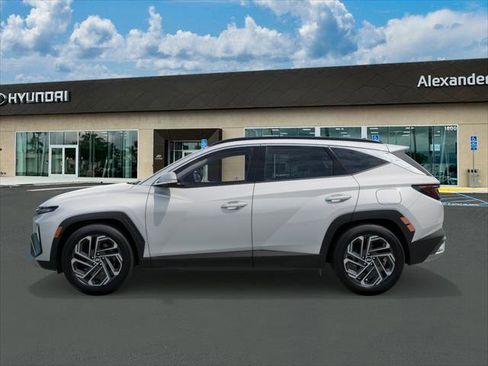 New 2026 Hyundai Tucson Limited image 3