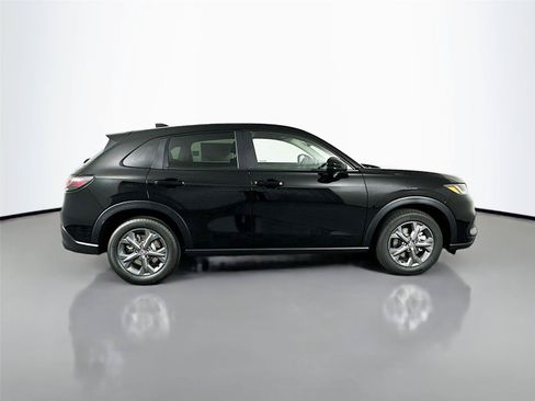 New 2026 Honda HR-V LX image 16