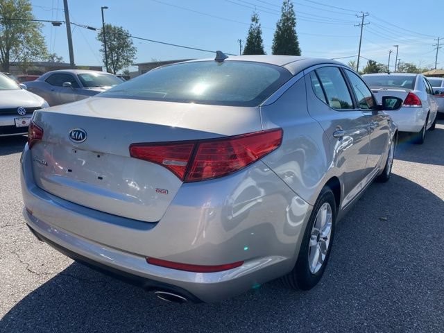Used 2011 Kia Optima LX FWD image 6