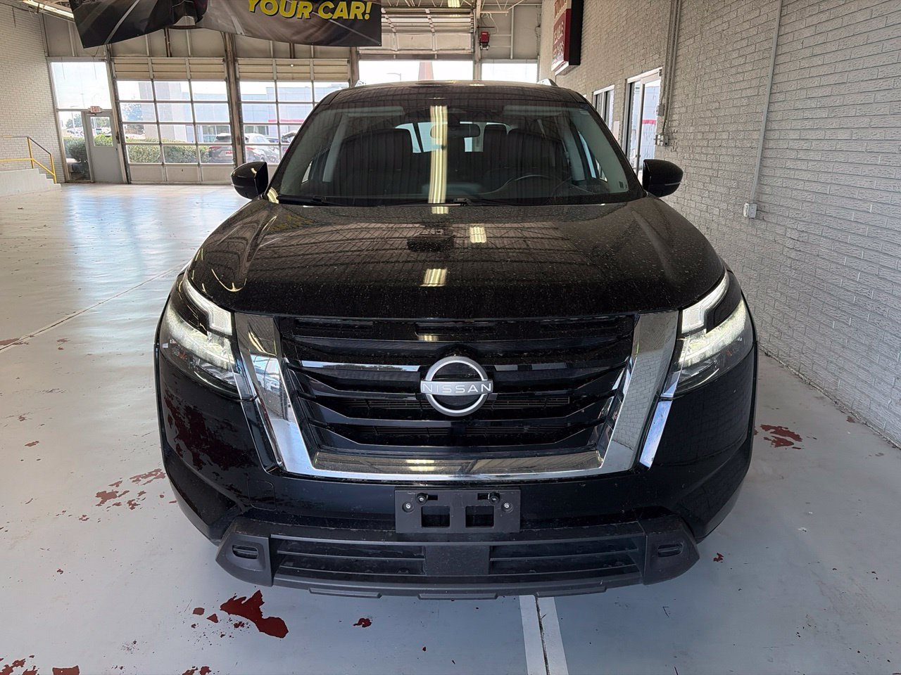 Used 2025 Nissan Pathfinder SV AWD/4WD image 7