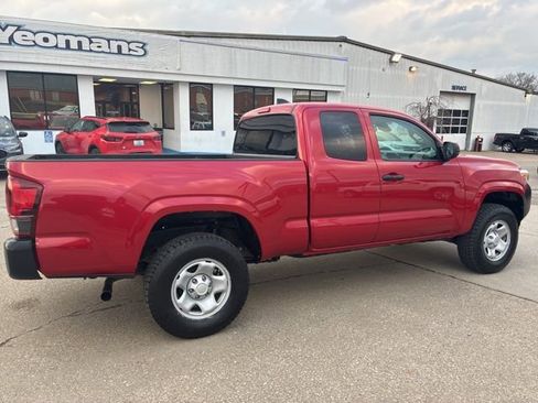Used 2023 Toyota Tacoma SR image 8