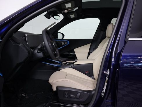 New 2026 BMW X3 xDrive30 w/ Premium Package AWD/4WD image 5
