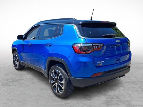 Used 2022 Jeep Compass Limited AWD/4WD image 3