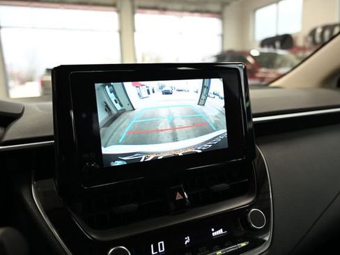 Used 2023 Toyota Corolla LE FWD image 14
