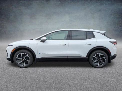 New 2026 Chevrolet Equinox EV LT FWD image 7