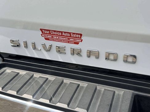Used 2019 Chevrolet Silverado 2500 W/T AWD/4WD image 5