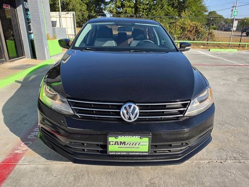 Used 2017 Volkswagen Jetta S w/ Jetta S Cold Weather Package FWD image 55