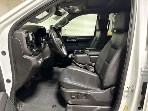 Used 2025 GMC Sierra 1500 SLT AWD/4WD image 20