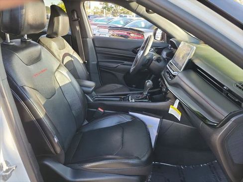 Certified 2023 Jeep Compass Trailhawk w/ Trailhawk Elite Group image 18