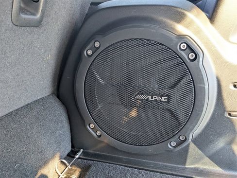 Used 2023 Jeep Wrangler Unlimited Rubicon 4xe w/ Steel Bumper Group image 14