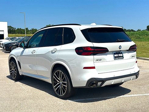 New 2026 BMW X5 sDrive40i w/ M Sport Package RWD image 6