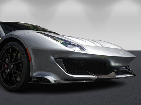 Certified 2020 Ferrari 488 Pista Coupe image 9