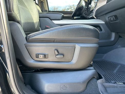 Used 2022 RAM 3500 Laramie image 40