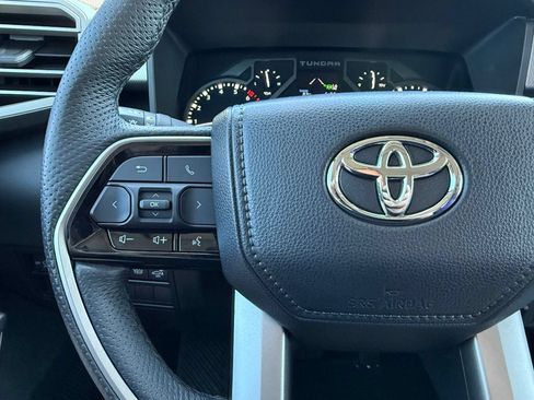Used 2023 Toyota Tundra Limited w/ Power Package AWD/4WD image 27