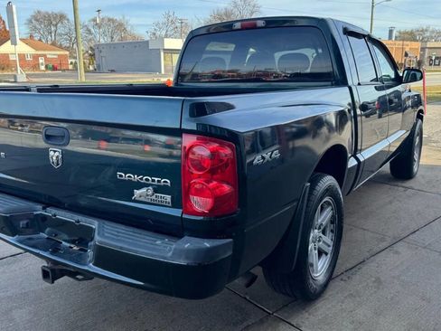 Used 2011 Dodge Dakota Big Horn w/ Convenience Group image 4