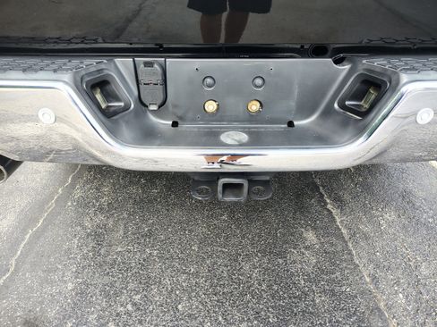 Certified 2017 RAM 1500 Big Horn AWD/4WD image 11