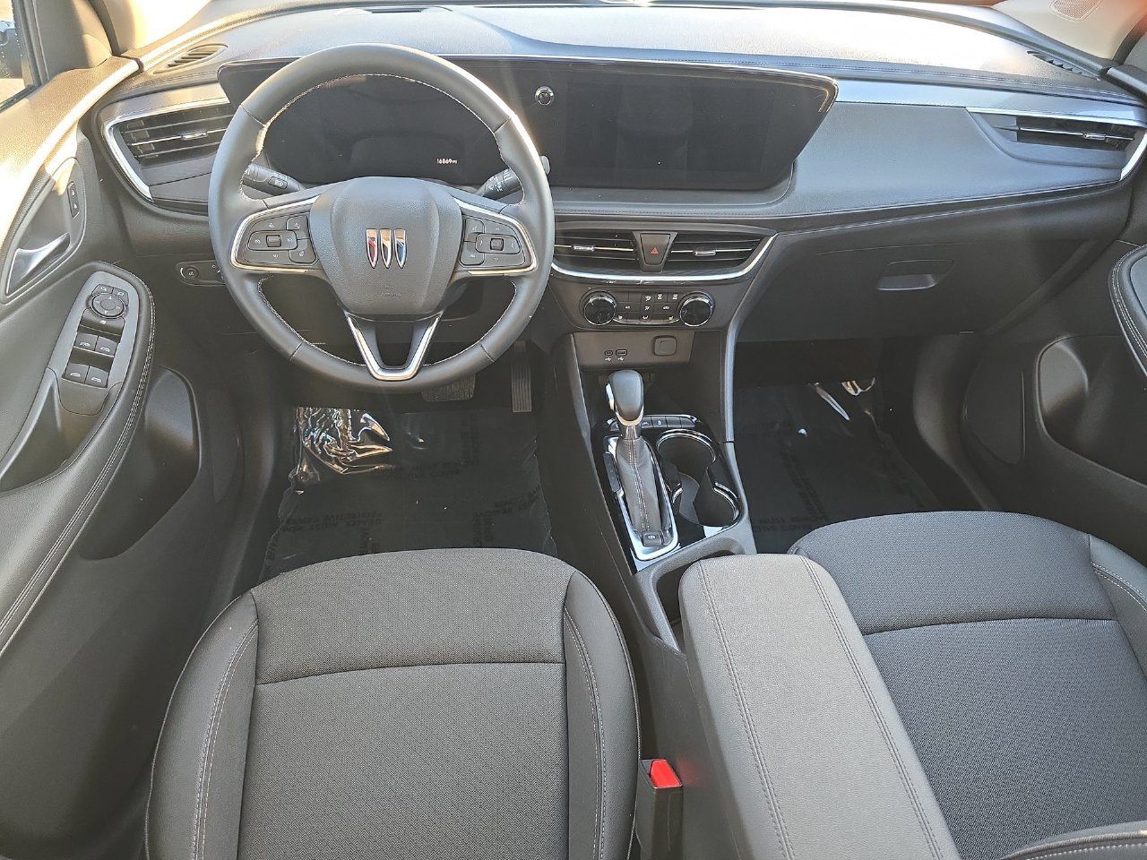 Certified 2024 Buick Encore GX Preferred w/ Comfort Package FWD image 12