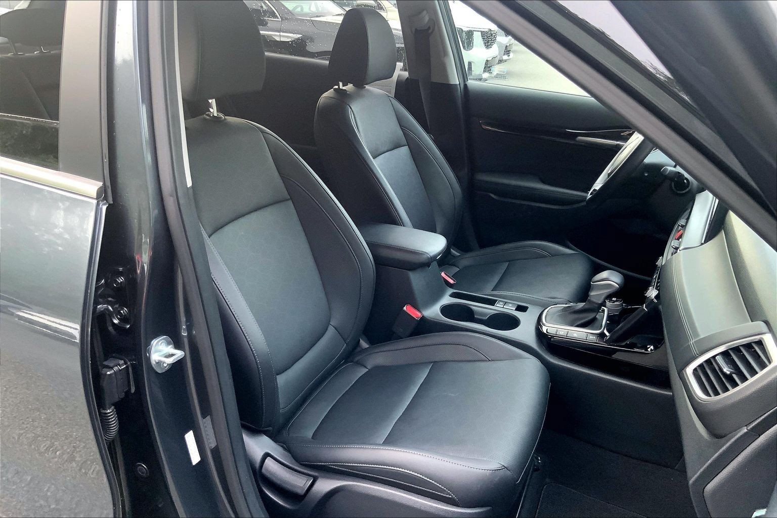 Used 2024 Kia Seltos SX AWD/4WD image 9