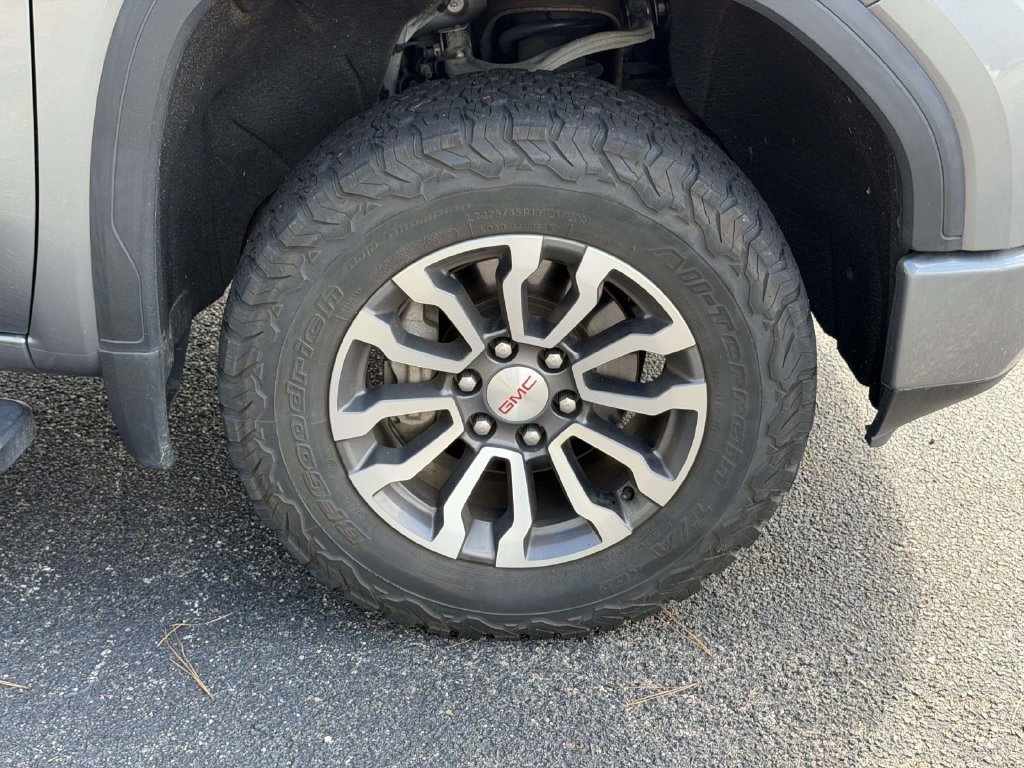 Used 2019 GMC Sierra 1500 AT4 w/ AT4 Premium Package AWD/4WD image 24