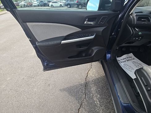Used 2016 Honda CR-V Touring image 12