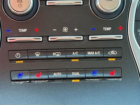 Used 2019 Lincoln Nautilus Black Label image 17