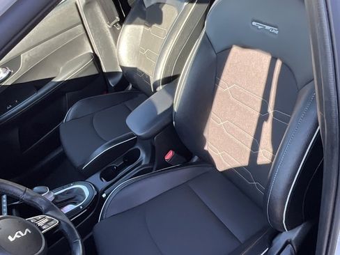 Used 2022 Kia Forte GT-Line image 9