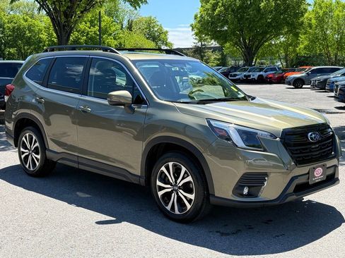 Used 2024 Subaru Forester Limited AWD/4WD image 4