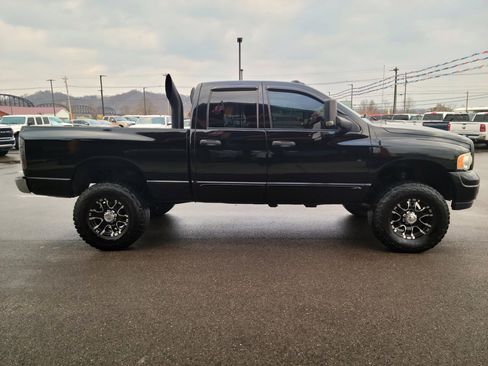 Used 2004 Dodge Ram 2500 Truck SLT w/ Sport Appearance Group image 21