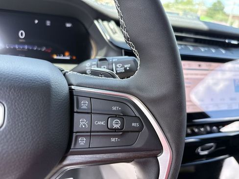 New 2026 Jeep Grand Cherokee L Limited AWD/4WD image 19