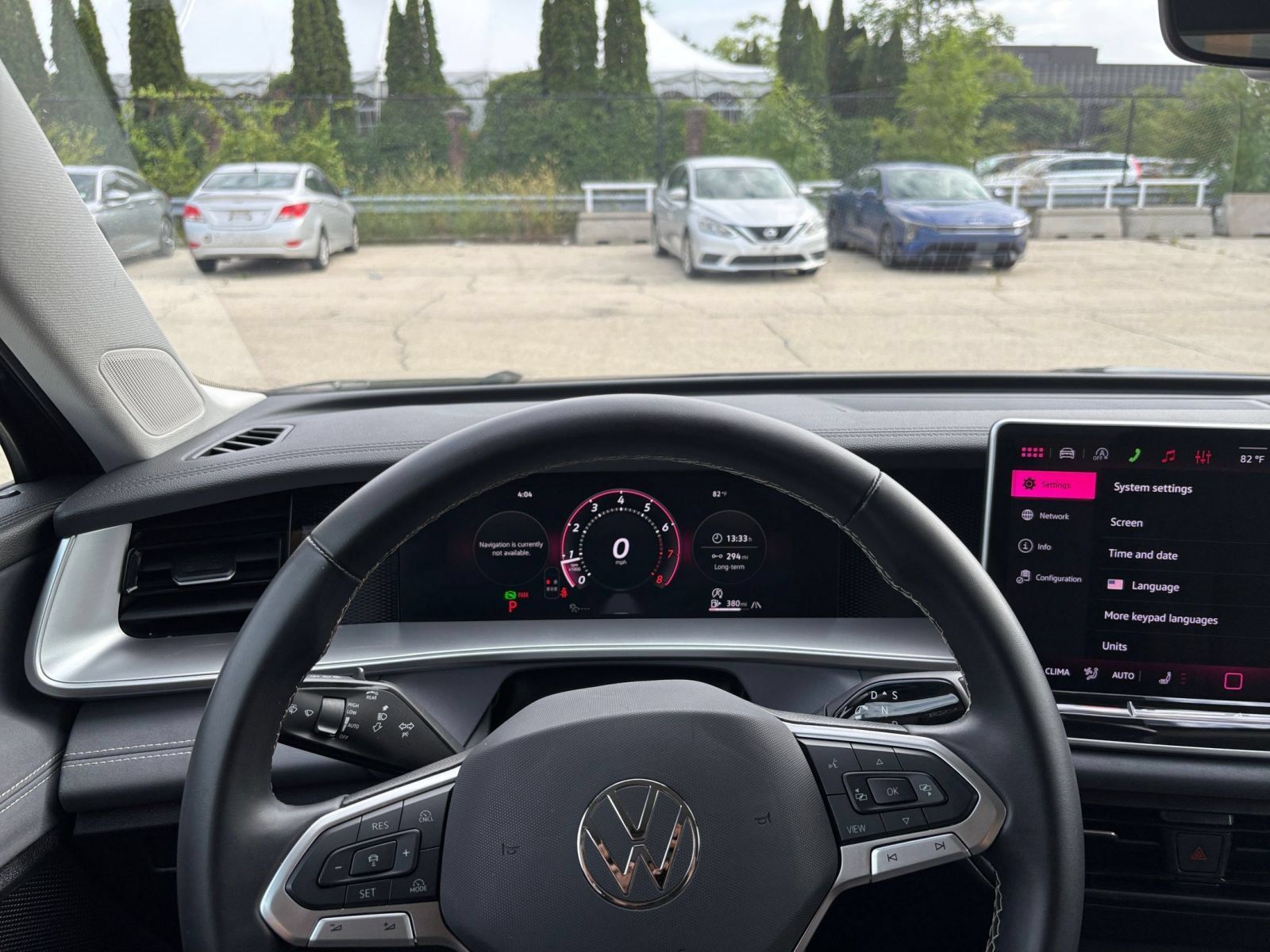 Used 2026 Volkswagen Tiguan SE AWD/4WD image 35