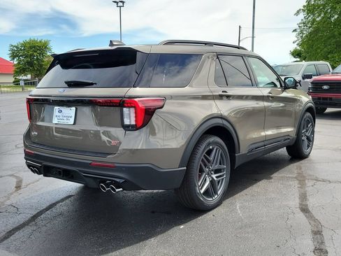 New 2026 Ford Explorer ST w/ Sun And Sound Package AWD/4WD image 4