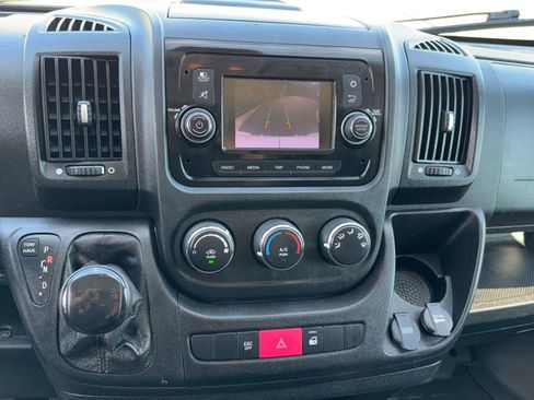 Used 2020 RAM ProMaster 2500 image 23