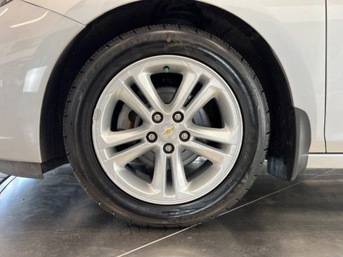 Used 2016 Chevrolet Cruze LT FWD image 30