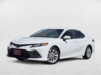 Used 2023 Toyota Camry LE image 1