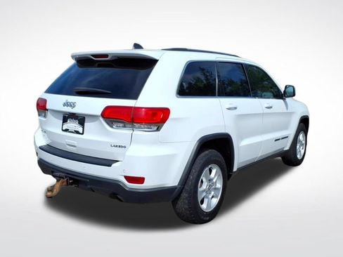 Used 2017 Jeep Grand Cherokee Laredo w/ Quick Order Package 23E AWD/4WD image 6