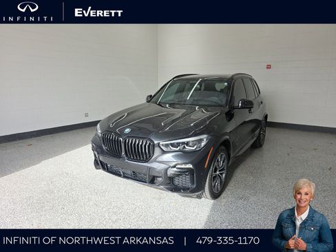 Used 2020 BMW X5 xDrive40i w/ M Sport Package image 1