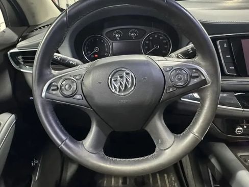 Used 2019 Buick Enclave Essence w/ Trailering Package, 5000 lbs. AWD/4WD image 10