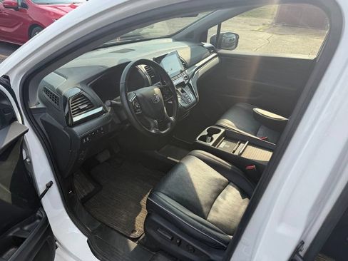 Used 2022 Honda Odyssey Elite image 9