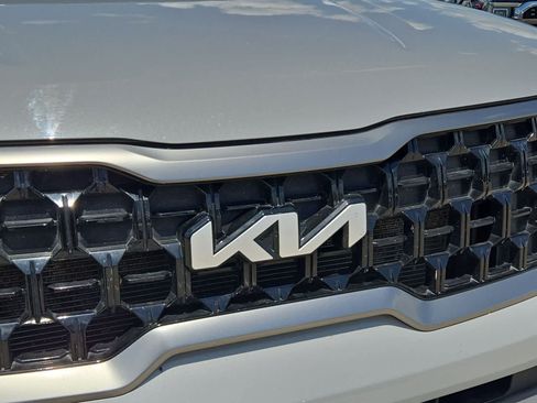 Used 2023 Kia Telluride EX X-Line AWD/4WD image 10