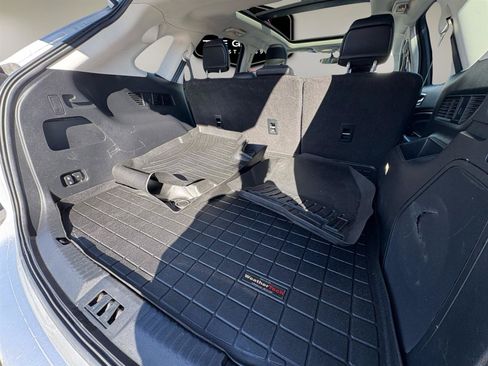 Used 2017 Ford Edge Titanium w/ Equipment Group 301A AWD/4WD image 37
