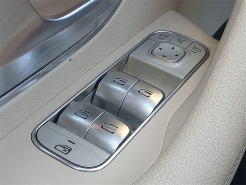 Used 2021 Mercedes-Benz GLE 450 4MATIC image 26