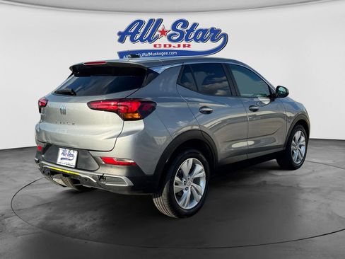 Used 2024 Buick Encore GX Preferred FWD image 7