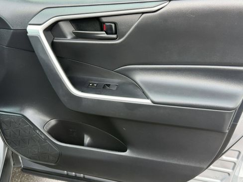 Used 2023 Toyota RAV4 LE FWD image 34