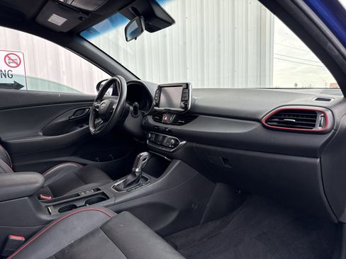 Used 2020 Hyundai Elantra GT N Line image 21