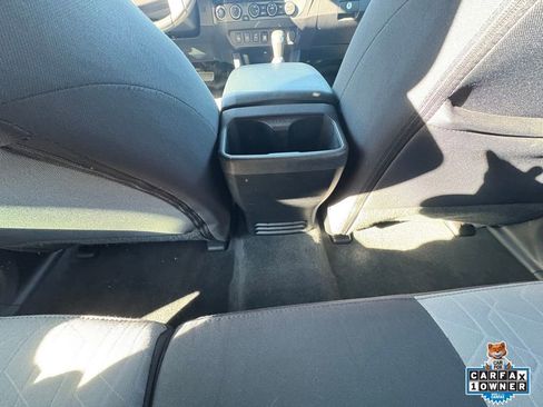 Certified 2022 Toyota Tacoma TRD Sport w/ Technology Package image 25